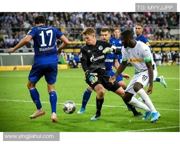 门兴与矿工对决裁判表现分析及其对比赛结果的影响探讨 门兴与矿工对决裁判表现分析及其对比赛结果的影响探讨