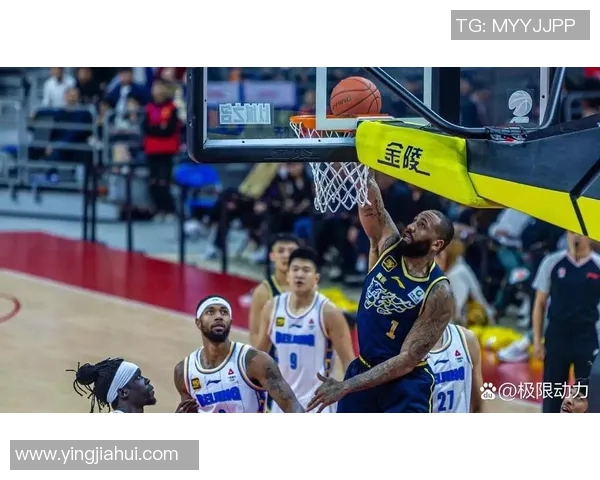 辽宁与新疆季后赛第五场对决精彩回顾及赛后分析