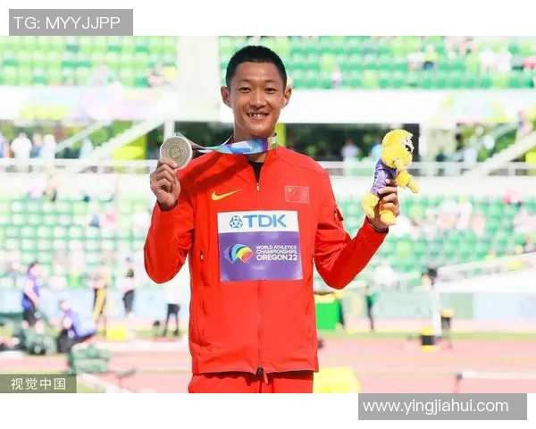 专访刘静：探讨足球成功背后的秘密与经验分享